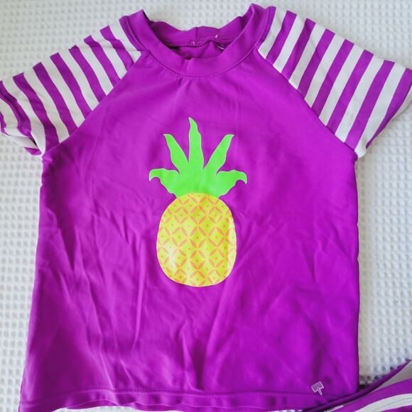 Children place Toddler Girl 2-Piece Rash Guard Swimsuit Set 4T - Picture 2 of 7